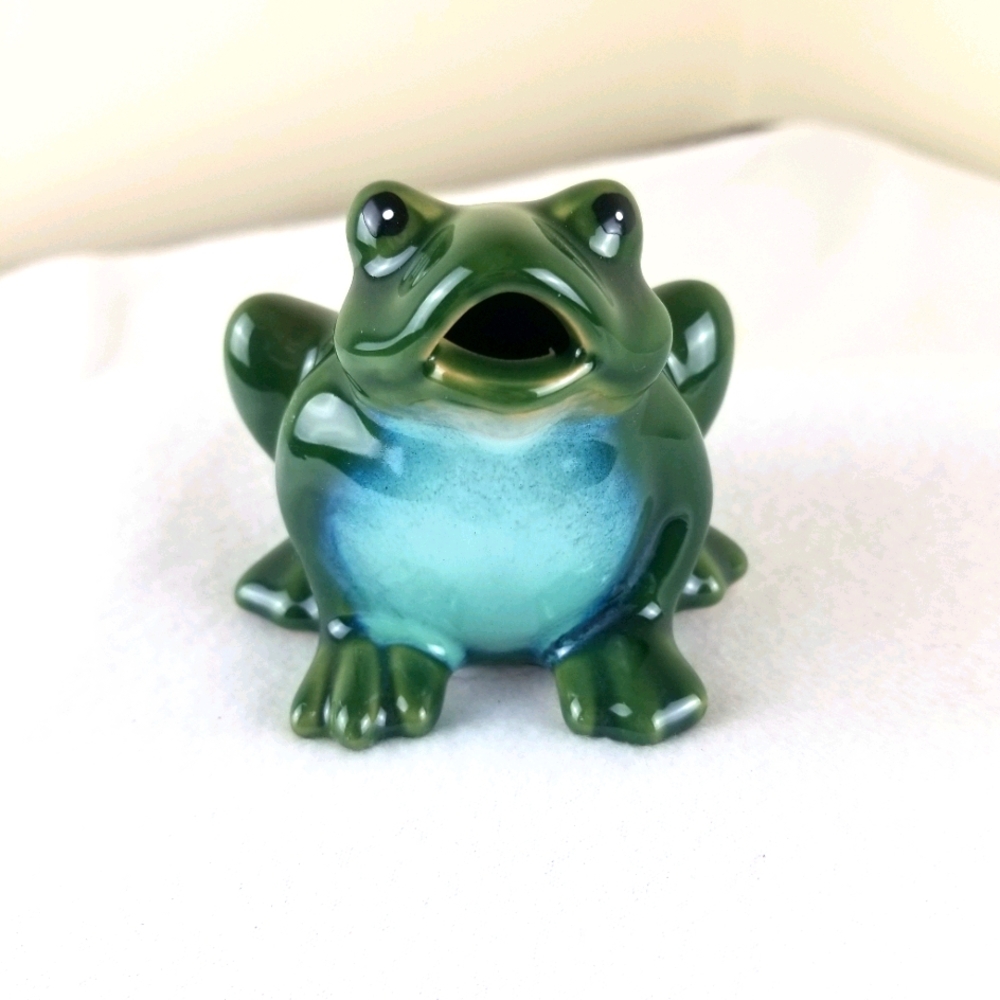 Ceramic Glazed Frogs